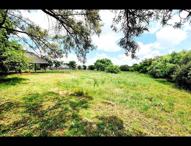 LAND FOR SALE IN NORTH RIDING